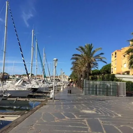 Cap Capistol Appt 1 Chambre, Loggia, Parking Prive * Agde